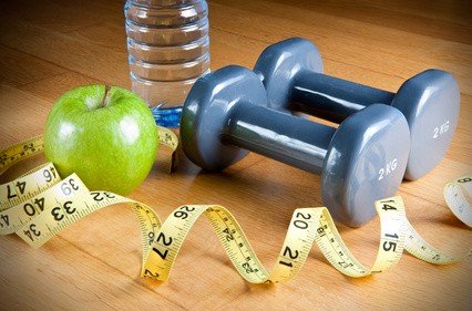 Aktywność fizyczna, kontrola masy ciała, duża ilość wody, odpowiednia dieta - to przepis na trzymanie dystansu od cukrzycy! 