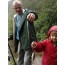 Dziadek Andrzej dobrze wie, że współczesne dziewczynki, m.in. Zuzia, mogą łowić ryby nie gorzej niż Tomek Sawyer.                  