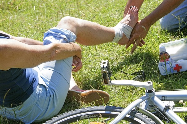 Drobny wypadek na rowerze może się zdarzyć każdemu    